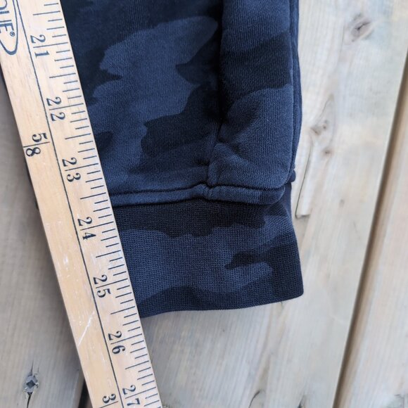 Lululemon Camo City Sweat Joggers Black Gray Cotton Blend –  Size 6 - Picture 6 of 9